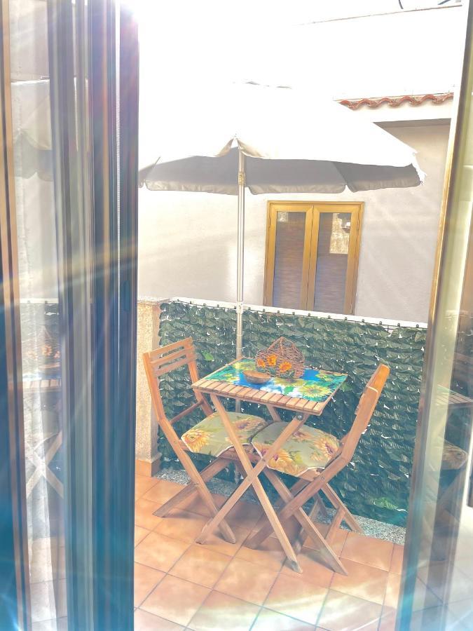 Casa Vacanza La Isla Bonita 이솔라델펨미네 외부 사진