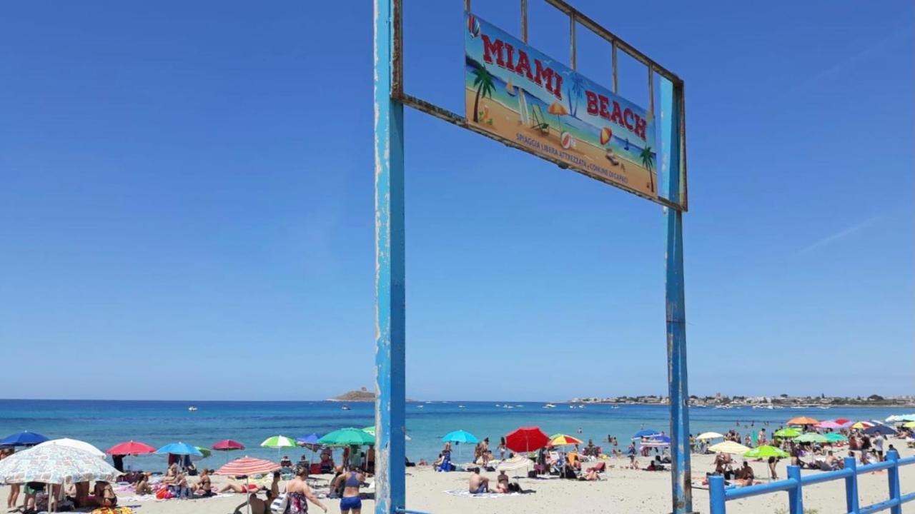 Casa Vacanza La Isla Bonita 이솔라델펨미네 외부 사진