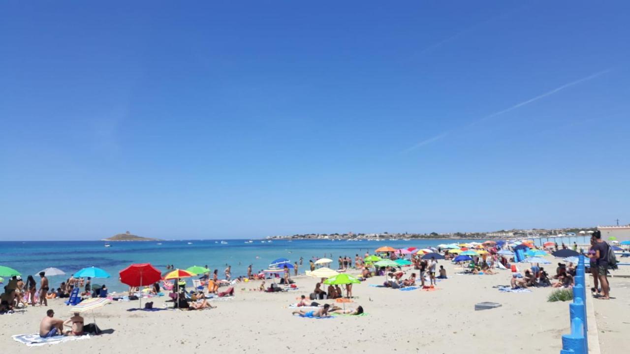 Casa Vacanza La Isla Bonita 이솔라델펨미네 외부 사진